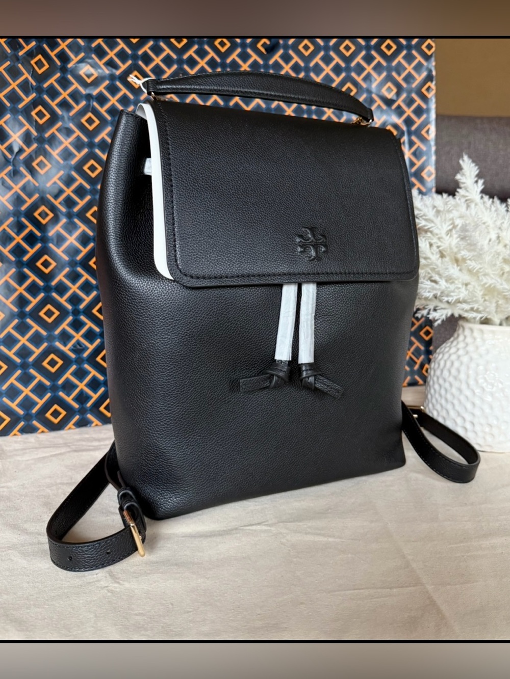 NWT , tory burch thea black backpack 170479 $550